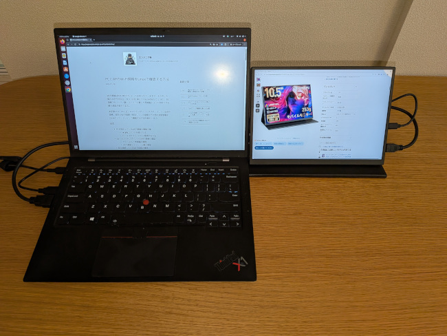 PCのUSB-AポートとDopesplayのUSB-Cポートで給電、PCのHDMIポートとモバイルモニターのMini HDMIポートで映像送信